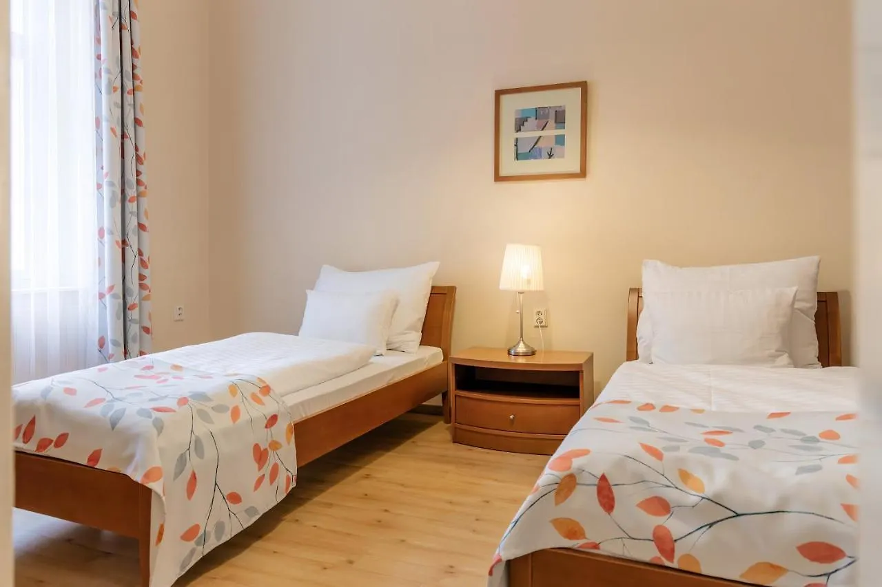 Apartahotel Hotel Orion Praga