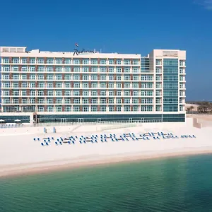 **** Üdülőközpont Radisson Khaimah Marjan Island Egyesült Arab Emírségek