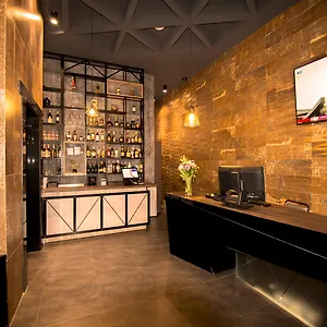 Hotel Vh Premier As & Meeting Center ****