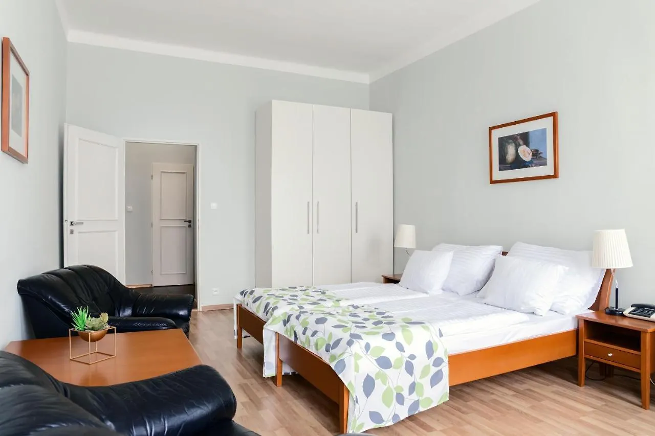Hotel Orion Prague 4*,